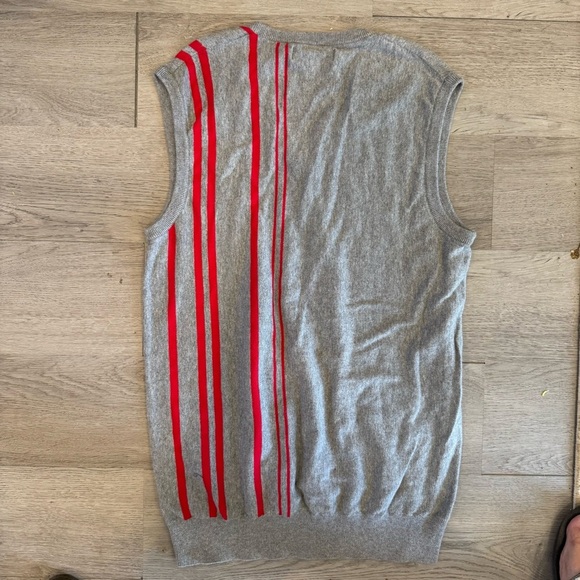 Ben Sherman Grey And Red Striped Sweater Vest 100% Cotton Size Large - Picture 4 of 4